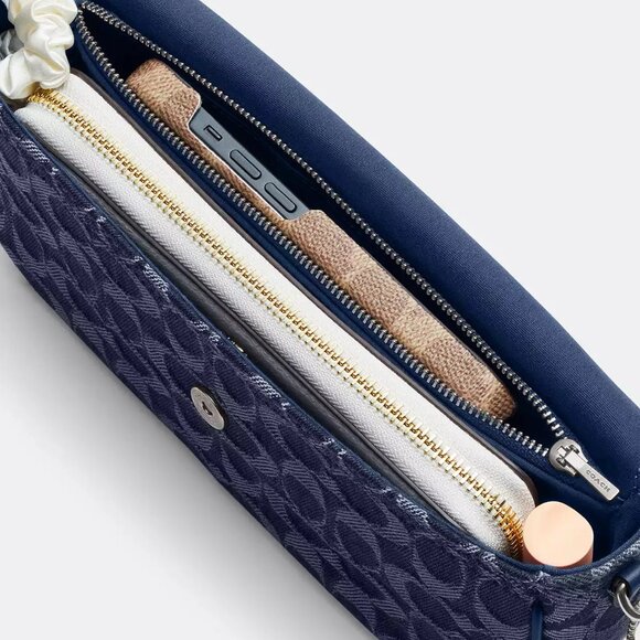 NWT ✅ COACH Brook Flap Chain Bag In Signature Denim #CAT60 ⭐ NWT - Picture 8 of 16